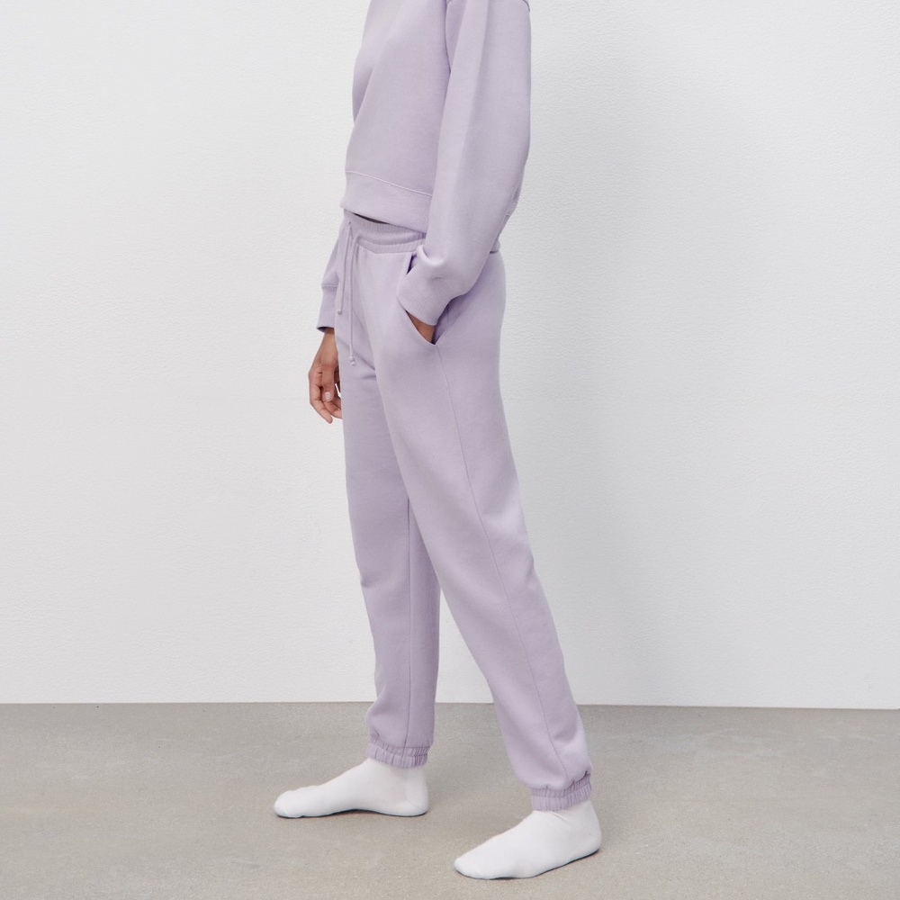 NWT ZARA Lilac sweatpants